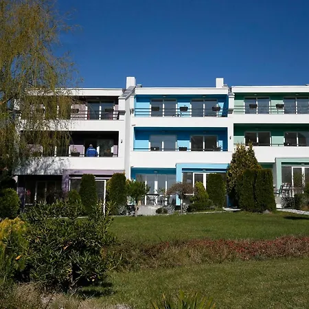 Stayinn Rainbow Houses Σάνι Μπιτς