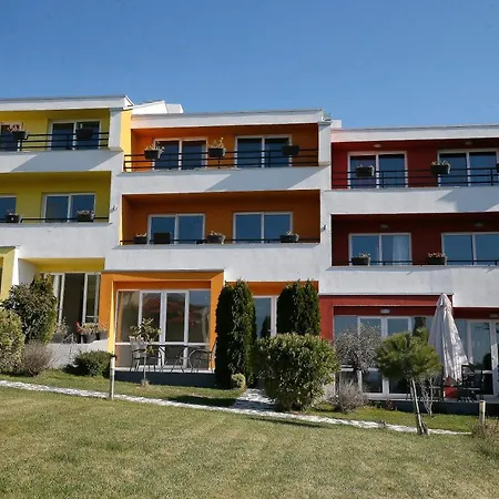 Stayinn Rainbow Houses